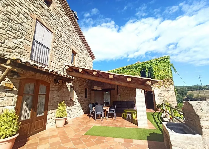 Masia Caselles בית נופש Fonollosa